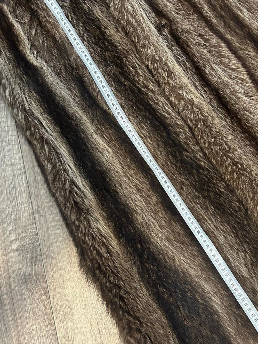Vintage Long Genuine Fur Coat – 70s Style - Picture 6 of 11
